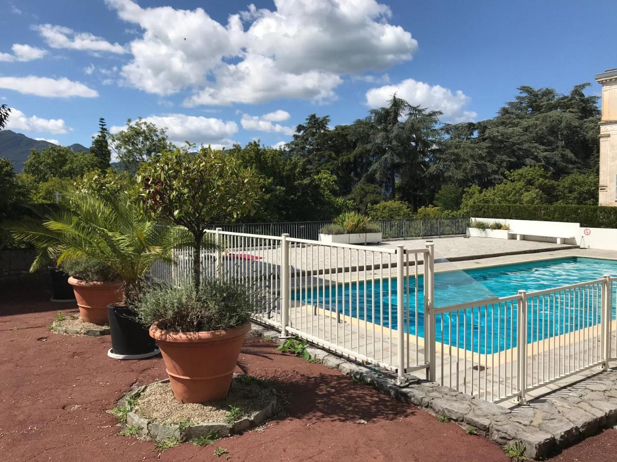Charme Et Tranquillite, Dans Residence Avec Piscine, L'Aparte - Sejouraix Aix-les-Bains Luaran gambar